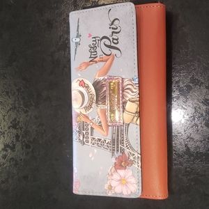 Nicole Lee wallet
